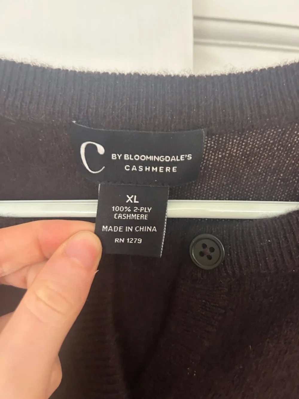 Bloomingdale's 100% Cashmere Crewneck Cardigan Sweater- Brown Size XL - Picture 3 of 4